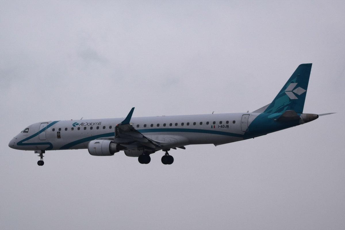 I-ADJN Air Dolomiti Embraer ERJ-195LR (ERJ-190-200 LR)  , FRA , 04.12.2017