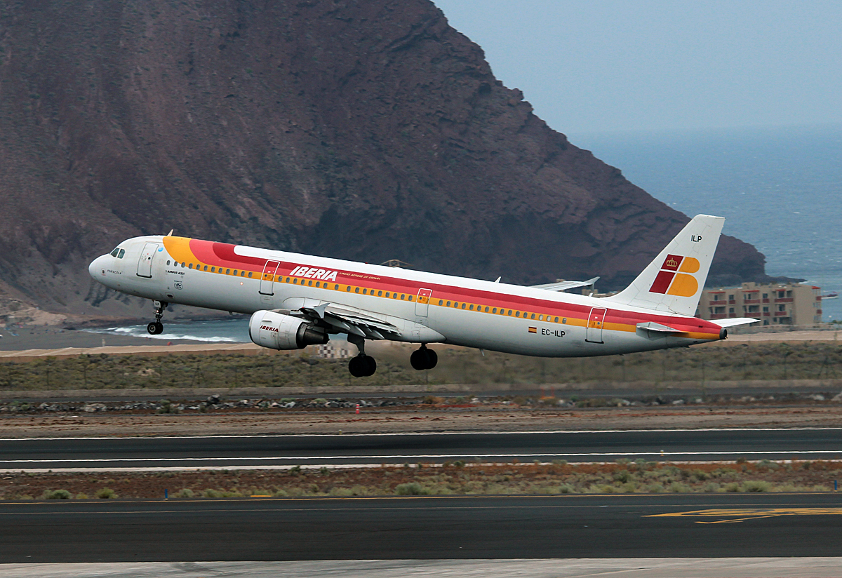 Iberia A 321-211, EC-ILP, TFS, 05.07.2014