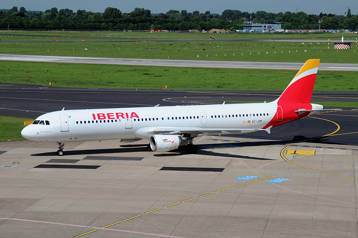 Iberia, Airbus A 321-211, EC-JDR, DUS, 17.05.2017