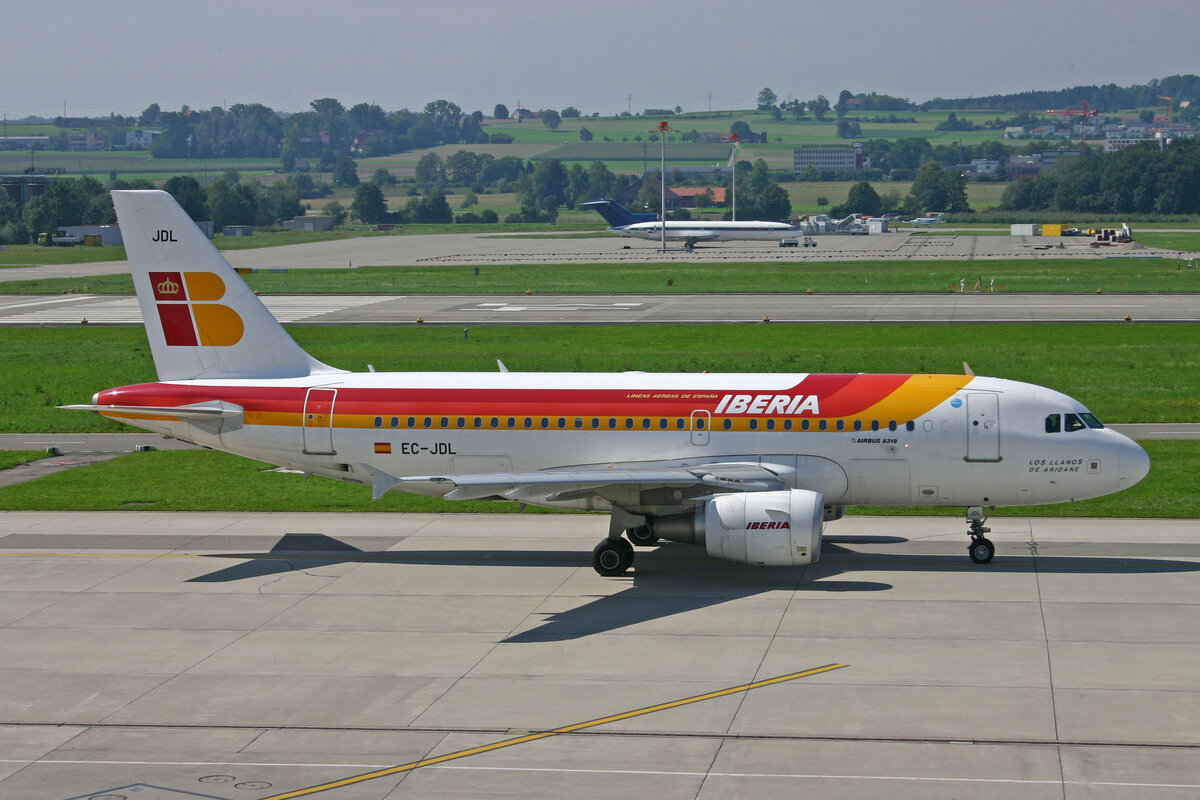 Iberia, EC-JDL, Airbus A319-111, msn: 2365,  Los Llanos de Aridane , 26.August 2007, ZRH Zürich, Switzerland.
