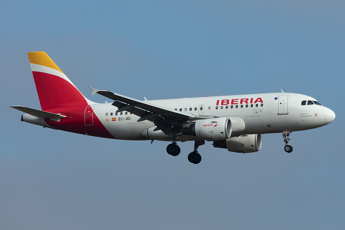 Iberia, EC-JEI, Airbus, A319-111, 21.01.2020, ZRH, Zürich, Switzerland


