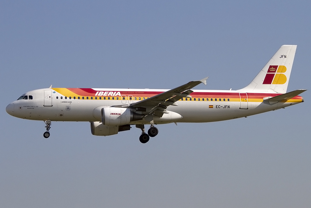 Iberia, EC-JFN, Airbus, A320-214, 02.06.2014, BCN, Barcelona, Spain 



