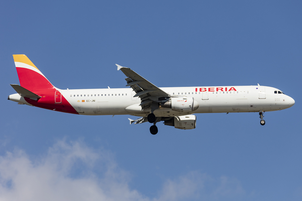 Iberia, EC-JNI, Airbus, A321-211, 20.09.2015, BCN, Barcelona, Spain



