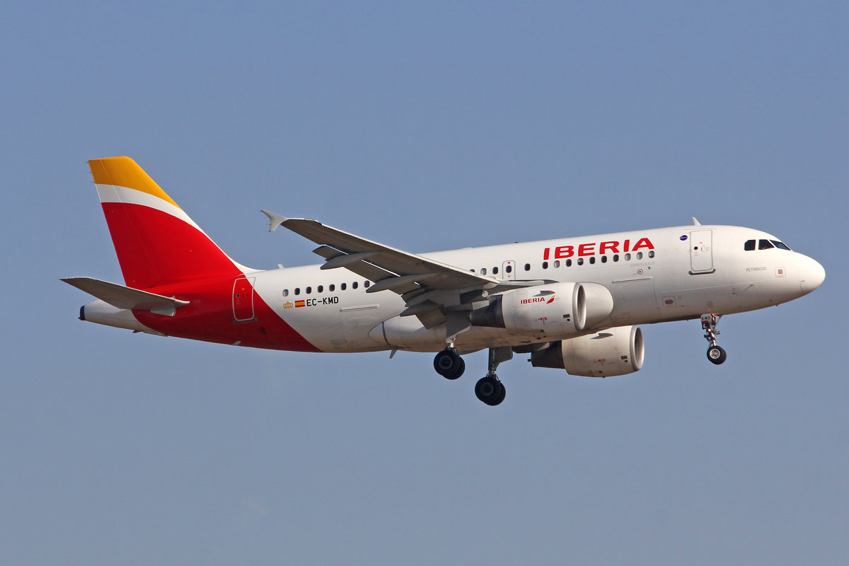 Iberia, EC-KMD, Airbus A319-111, msn: 3380,  Petirrojo , 21.Februar 2019, ZRH Zürich, Switzerland.