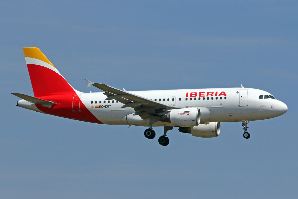 Iberia, EC-KOY, Airbus A319-111, msn: 3443,  Vencejo , 01.August 2018, ZRH Zürich, Switzerland.