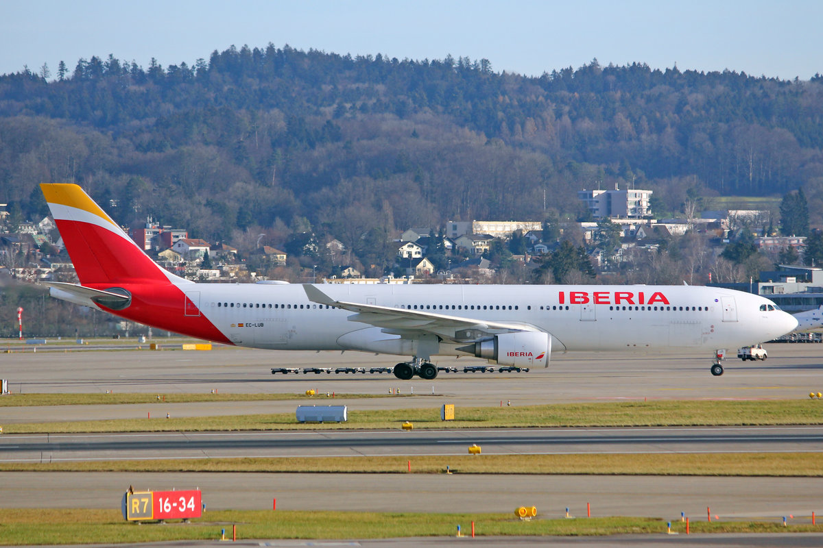 Iberia, EC-LUB, Airbus A330-302, msn: 1377,  Tikal , 26.Dezember 2020, ZRH Zürich, Switzerland.