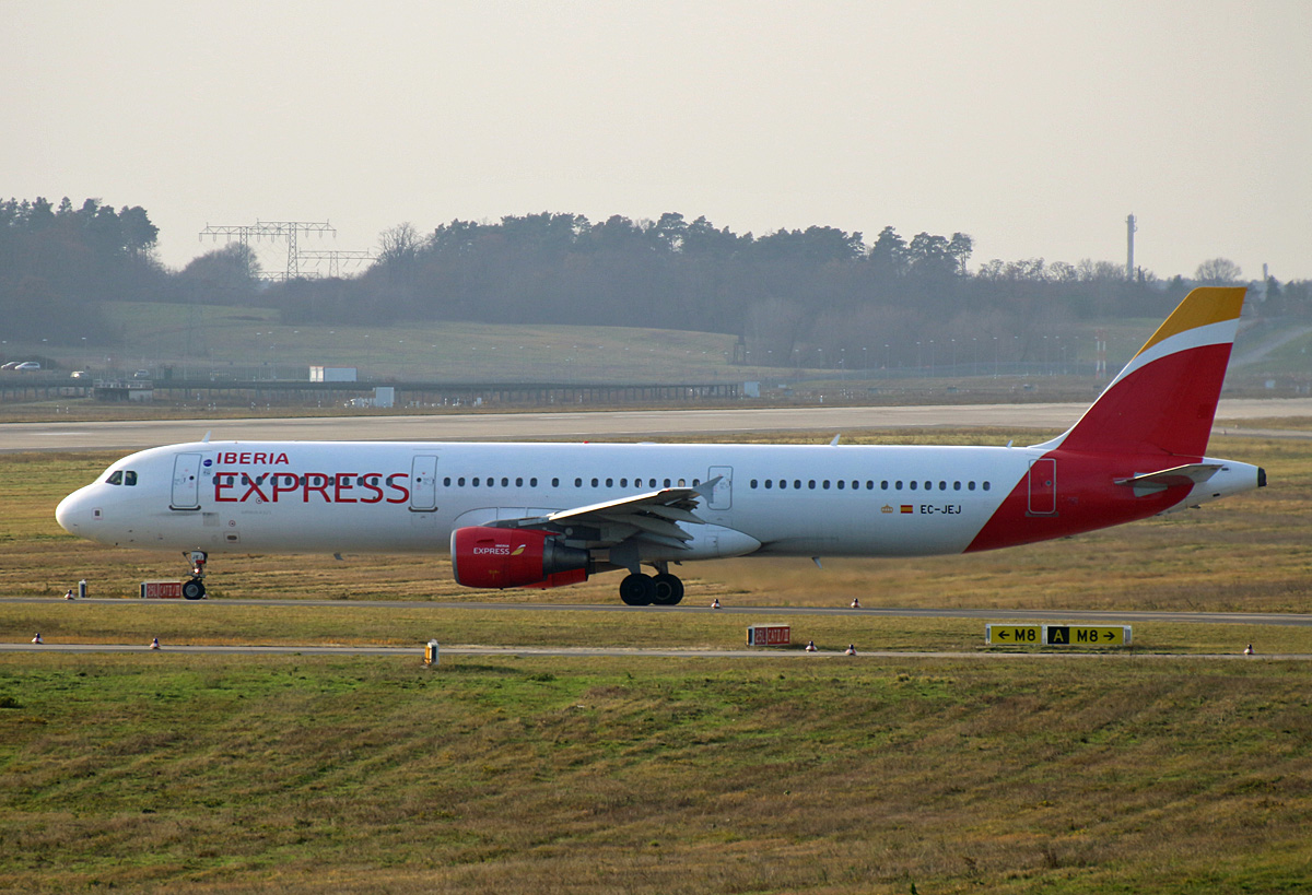 Iberia Express, Airbus A 321-213, EC-JEJ, BER, 16.12.2023
