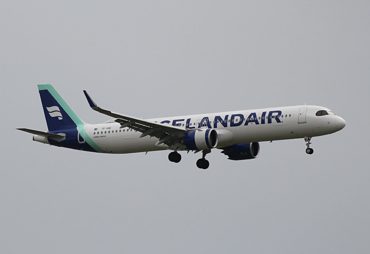 Icelandair, Airbus A 321-271NX(LR), TF-IAB, BER, 09.06.2026