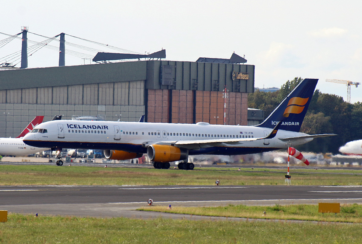 Icelandair, Boeing B 757-208, TF-FIN, TXL, 06.10.2019