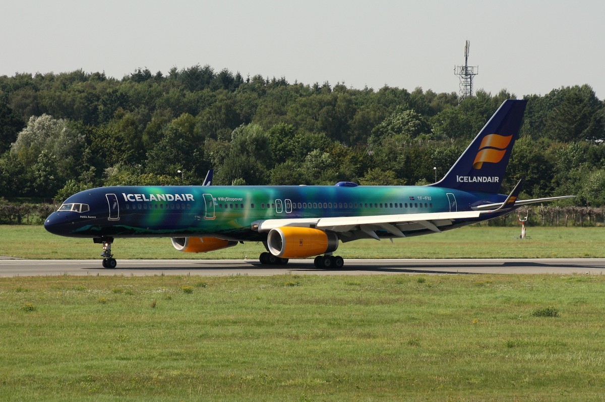 Icelandair, TF-FIU,(c/n 26243),Boeing 757-256(WL), 23.08.2015,HAM-EDDH, Hamburg, Germany(Hekla Aurora cs.)