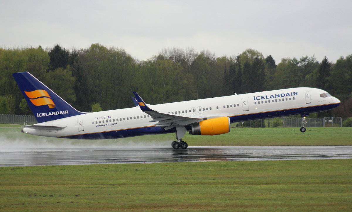 Icelandair, TF-ISS,MSN 27447, Boeing 757-223(WL), 05.05.2017, HAM-EDDH, Hamburg, Germany (Name: Dyngjufjoll) 