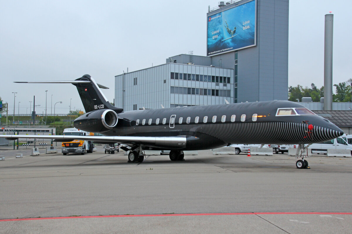 International Jet Management, OE-LCD, Bombardier Global XRS, msn: 9250, 01.Mai 2022, ZRH Zürich, Switzerland.