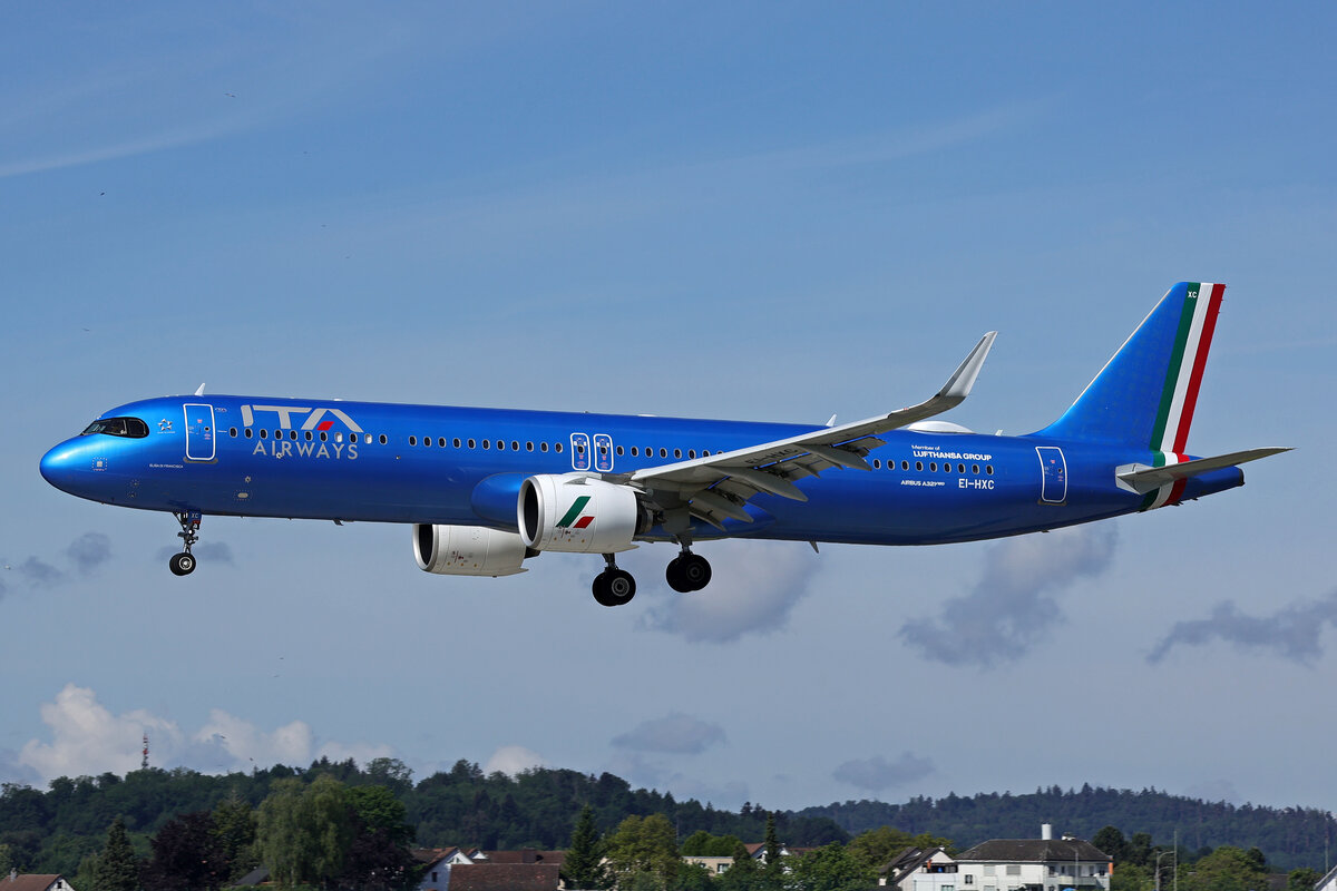 ITA Airways, EI-HXC,  Airbus A321-371NXLR, msn: 11729, 17.Mai 2026, ZRH Z�rich, Switzerland.