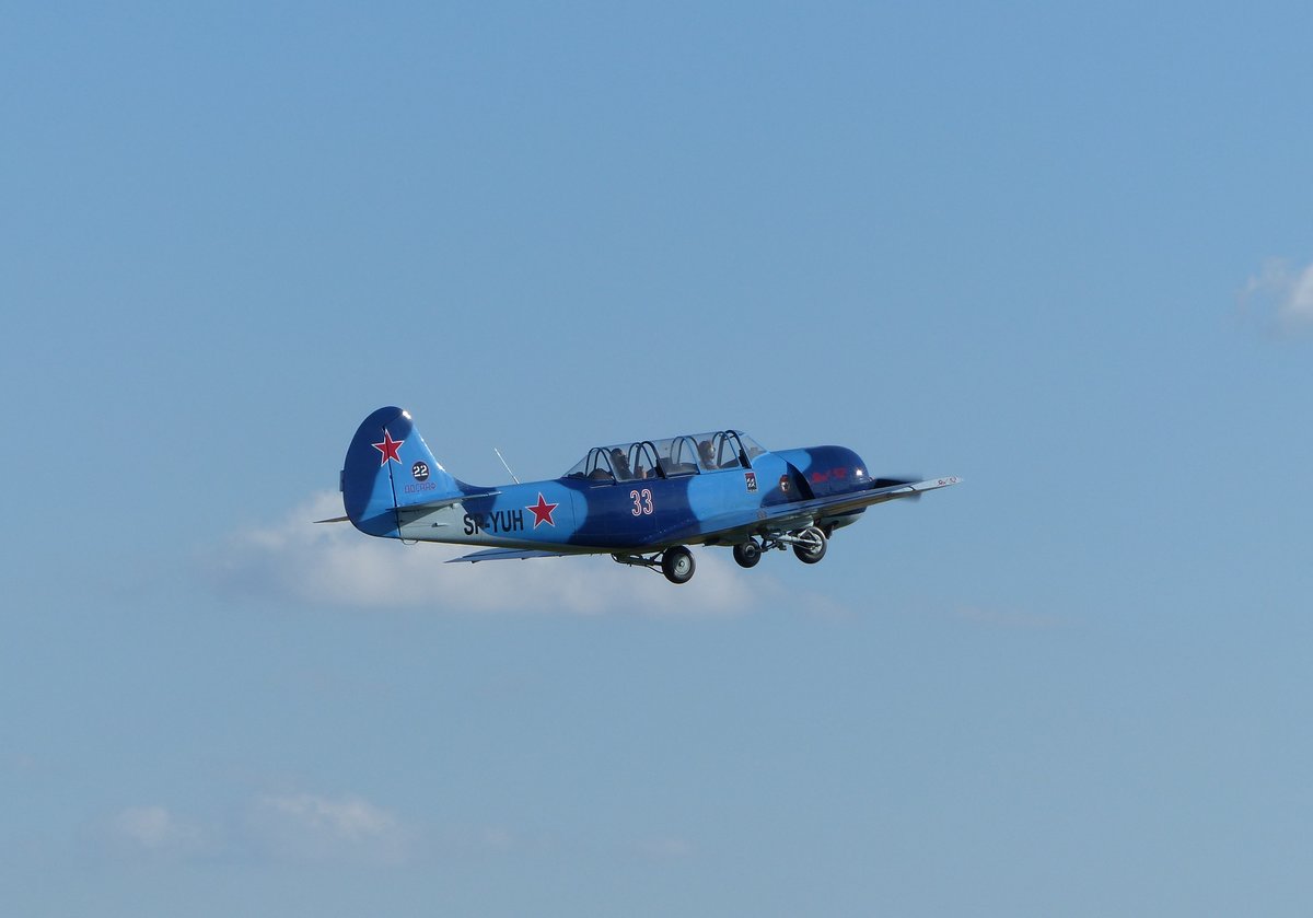 Jakowlew YAK-52, SP-YUH gestartet in Gera (EDAJ) am 13.8.2016