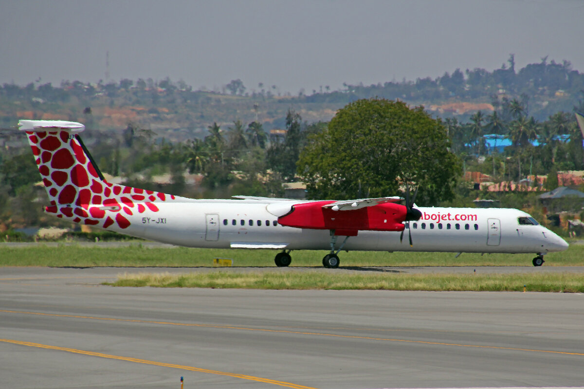 Jambojet, 5Y-JXI, Bombardier DHC-8 402, msn: 4606,  Katibu , 13.November 2022, MBA Mombasa, Kenya.