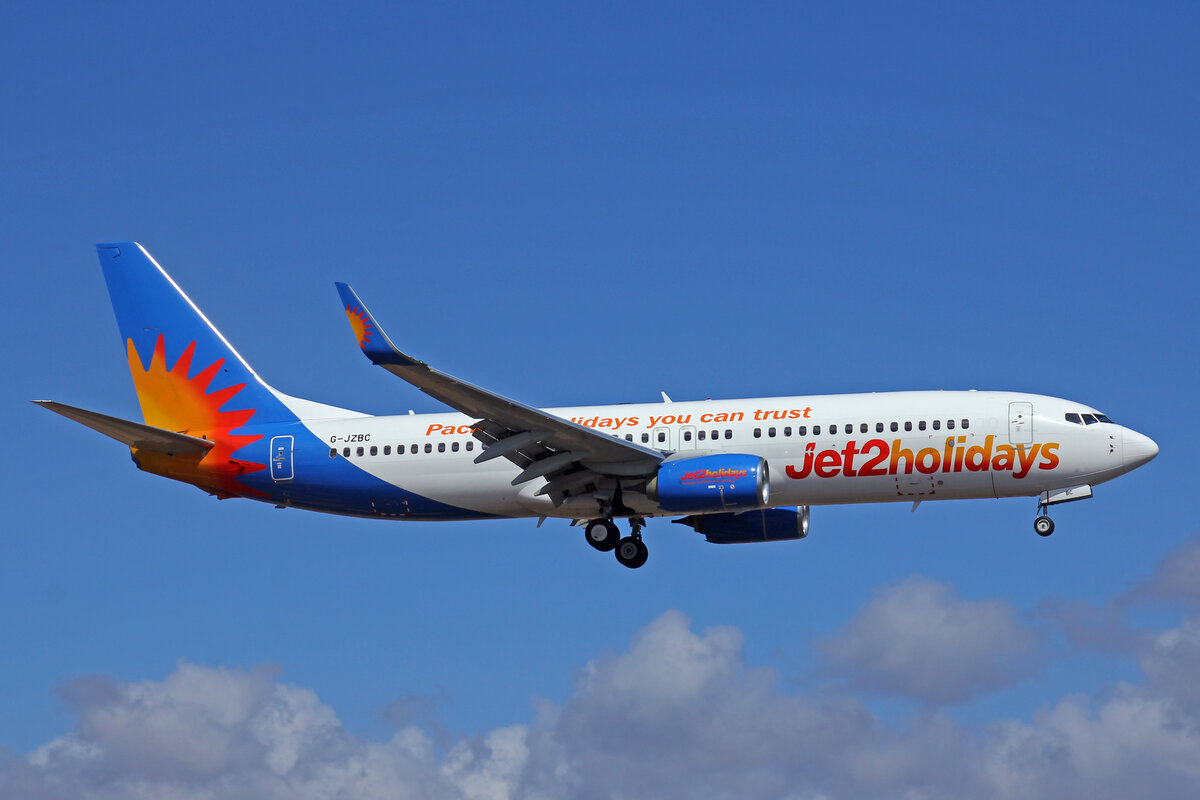 Jet2, G-JZBC, Boeing B737-8MG, msn: 63160/6668, 02.Juni 2022, ACE Lanzarote, Spain.