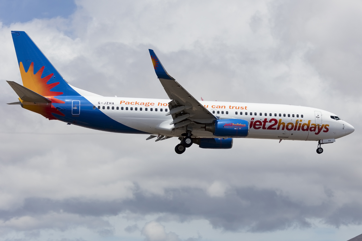 Jet2 Holidays, G-JZHA, Boeing, B737-8K5, 17.04.2016, ACE, Arrecife, Spain 



