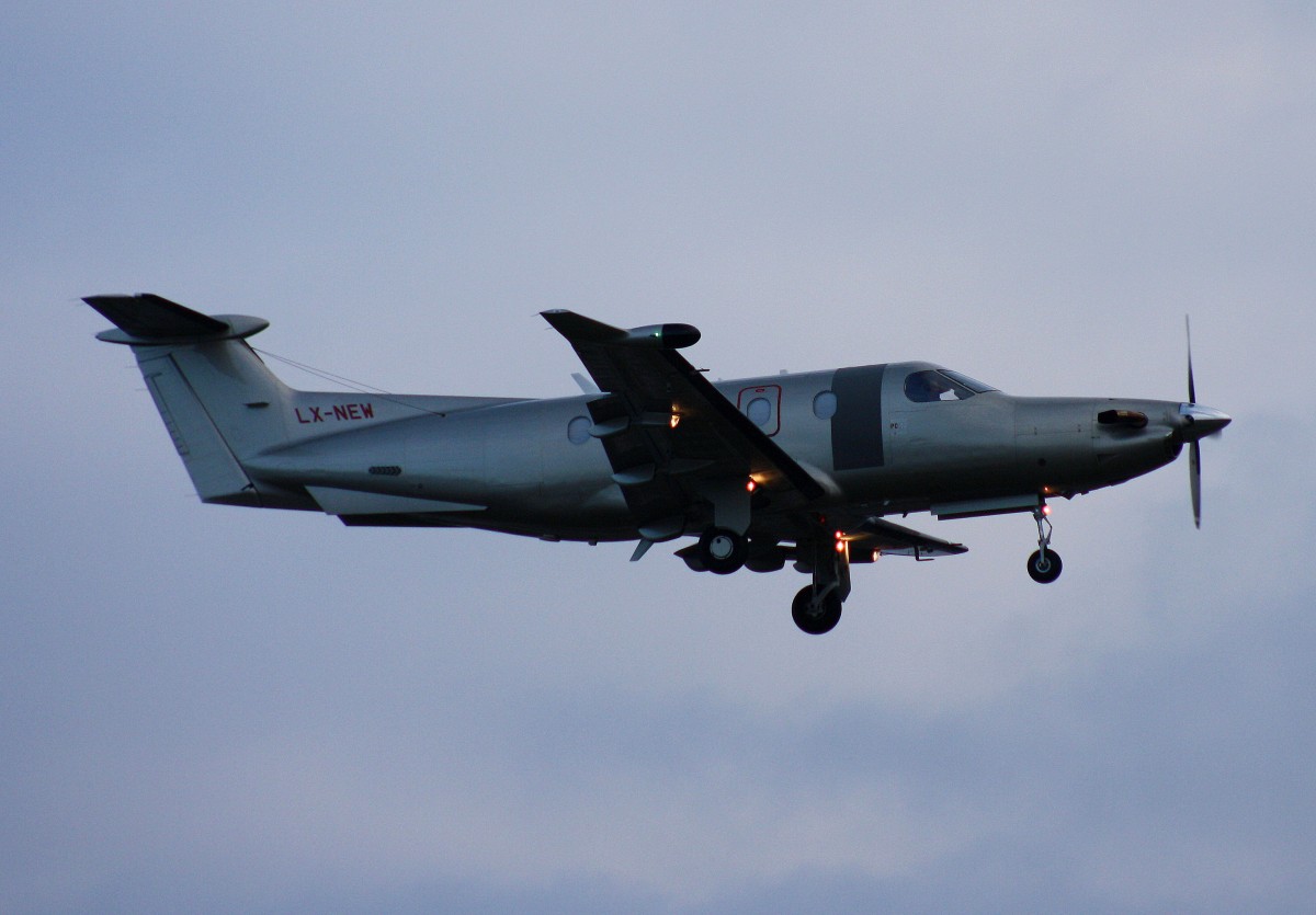 JetFly Aviation,LX-NEW,Pilatus PC-12/47E,31.01.2015,HAM-EDDH, Hamburg, Germany 