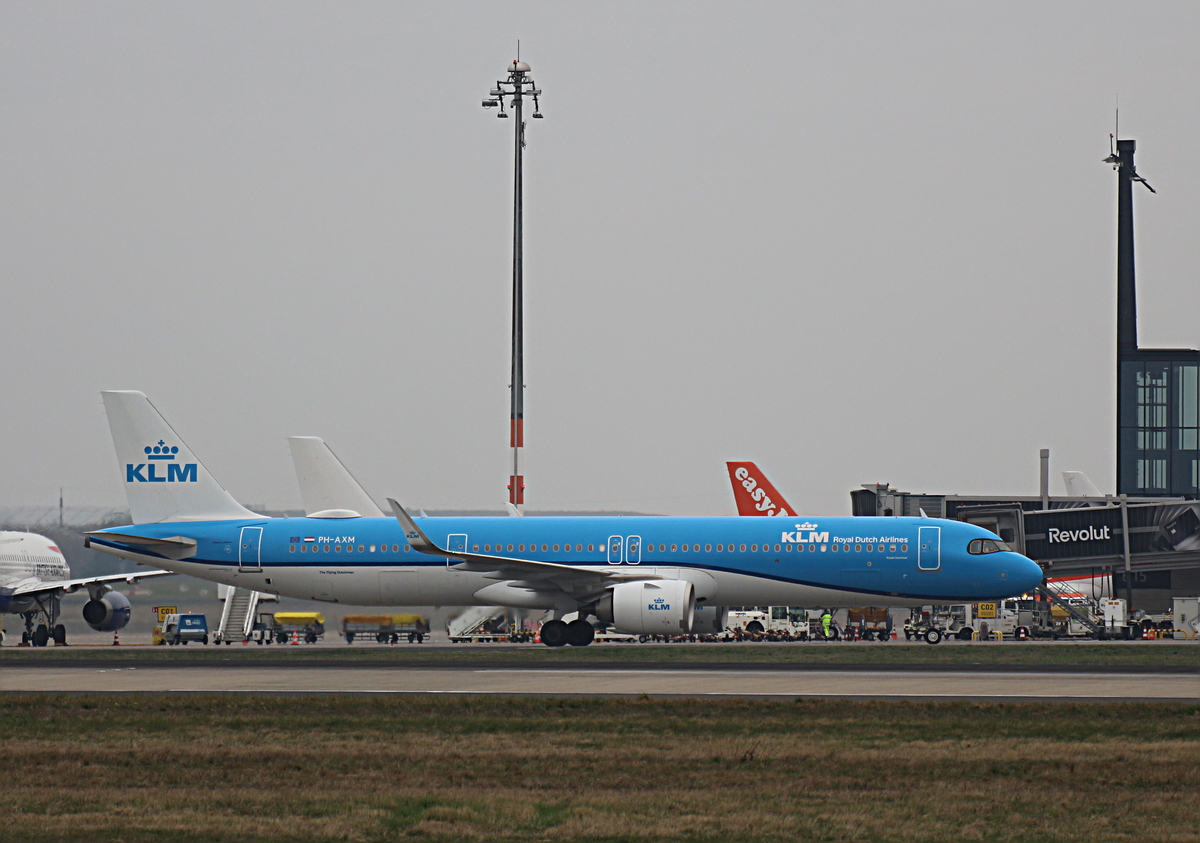 KLM, Airbus A 321-252NX, PH-AXM, BER, 12.04.2026