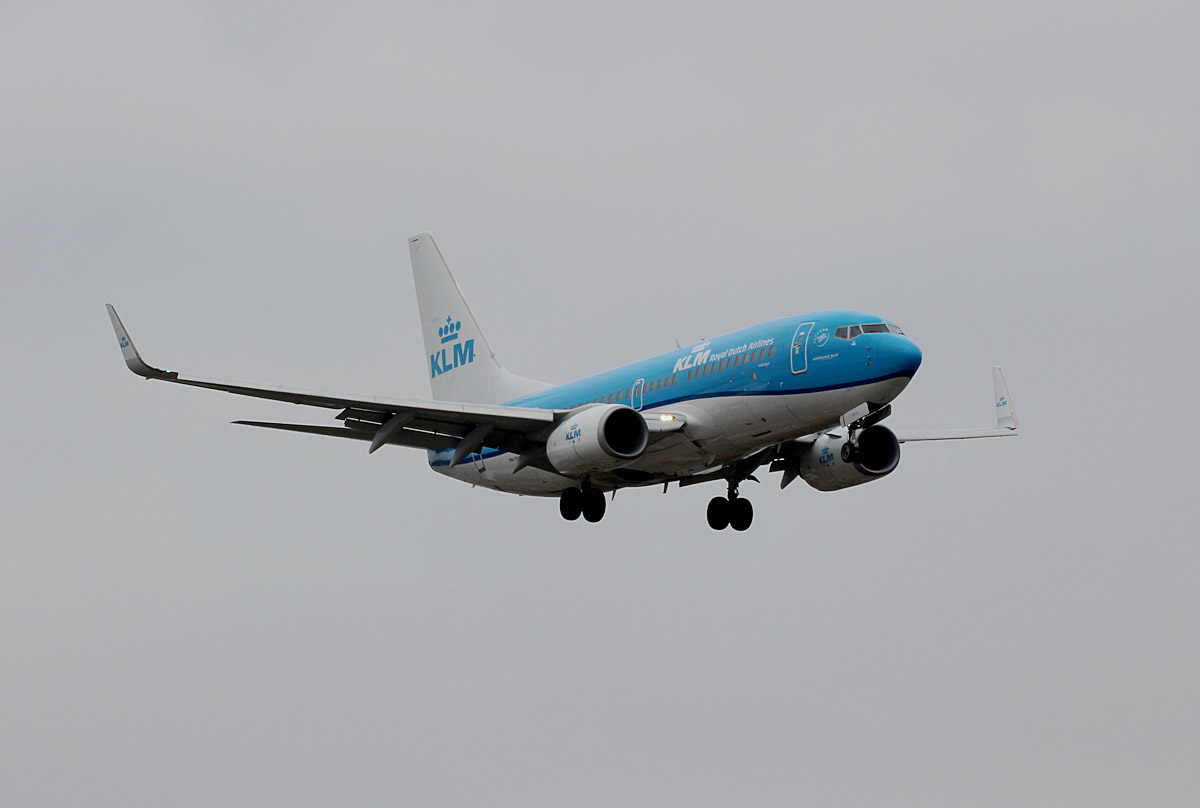 KLM, Boeing B 737-7K2, PH-BGD, TXL, 02.03.2019