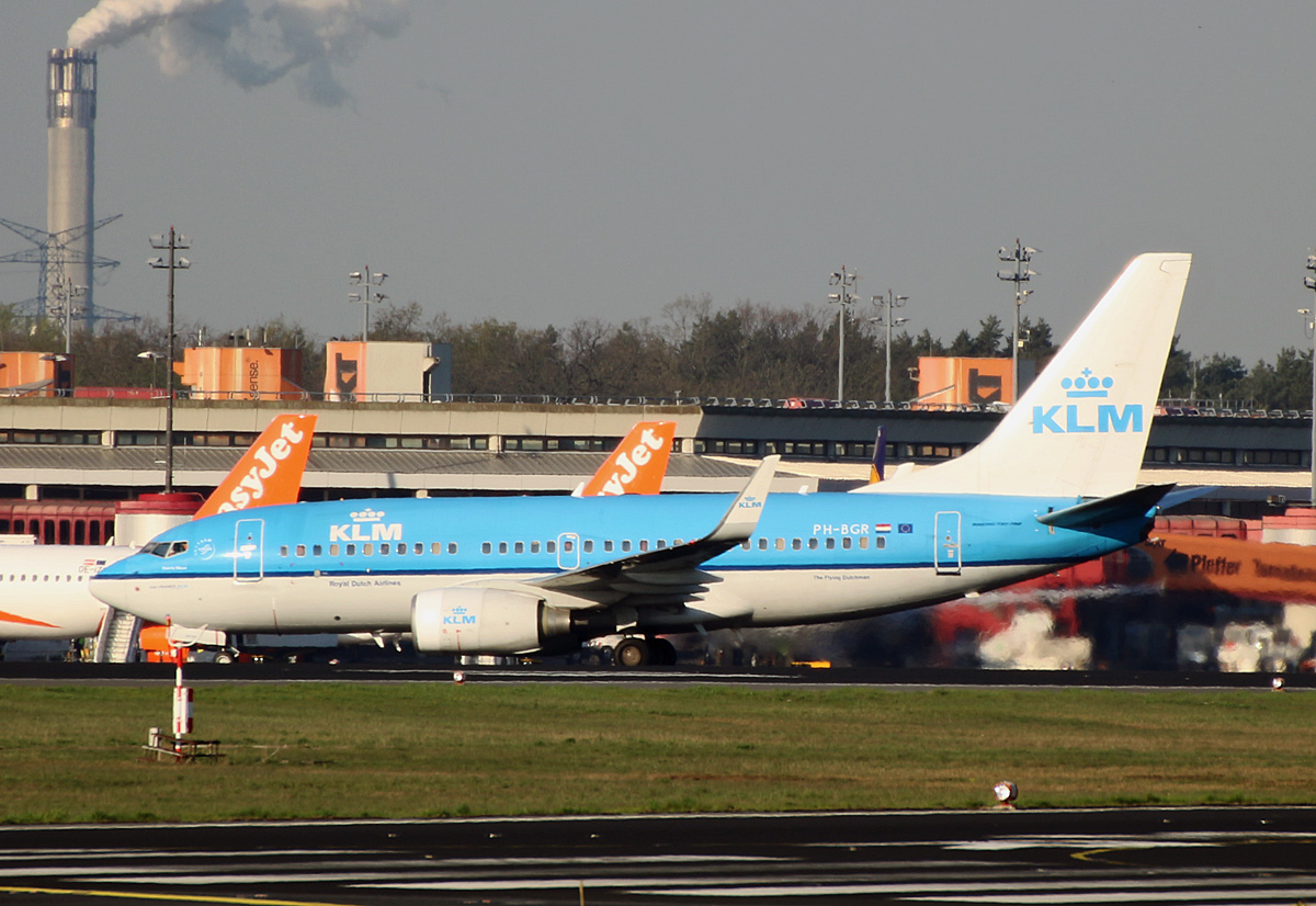 KLM. Boeing B 737-7K2, PH-BGR, TXL, 19.04.2019