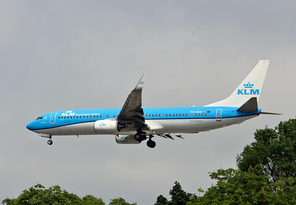 KLM. Boeing B 737-8K2, OH-BXD, TXL, 26.05.2017