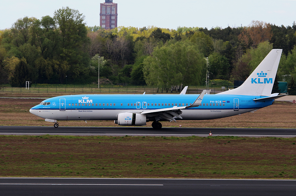 KLM, Boeing B 737-8K2, PH-BCB, TXL, 04.05.2016