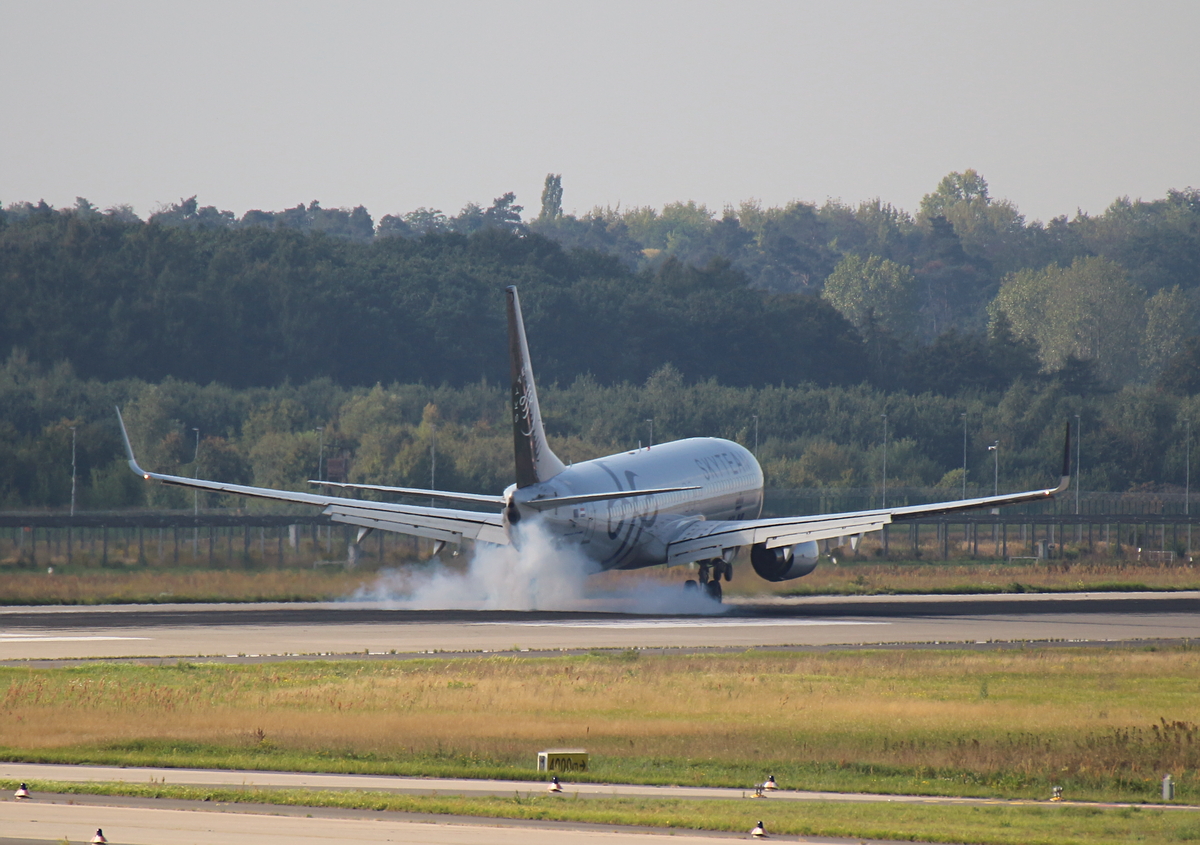 KLM, Boeing B 737-9K2, PH-BXO, BER, 21.09.2025
