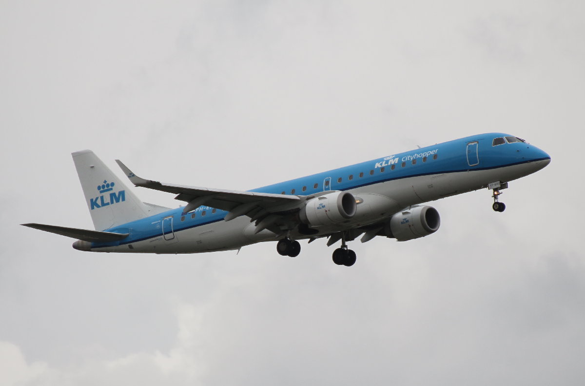 KLM-Cityhopper, ERJ-190-100STD, PH-EXF, BER, 09.06.2026