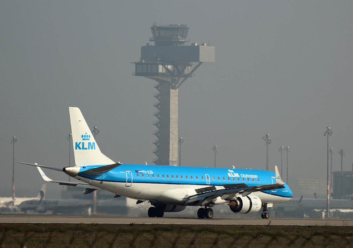 KLM-Cityhopper, ERJ-190-100STD, PH-EZB, BER, 10.04.2023
