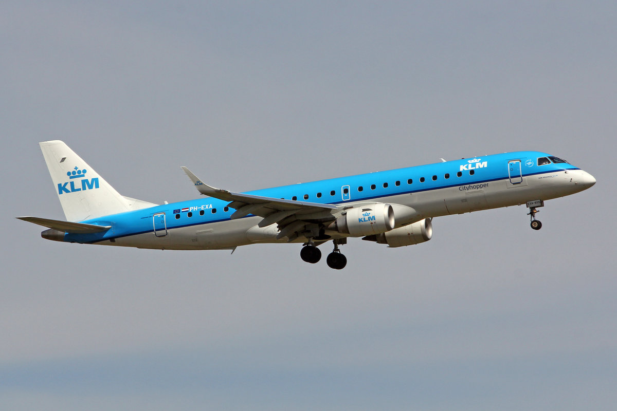 KLM Cityhopper, PH-EXA, Embraer ERJ-190LR, msn; 19000655,  14.April 2018, ZRH Zürich, Switzerland.