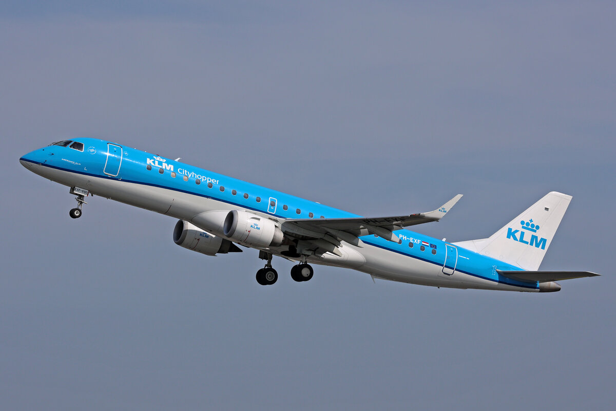 KLM Cityhopper, PH-EXF, Embraer ERJ-190STD, msn: 19000690, 18.Mai 2023, AMS Amsterdam, Netherlands.
