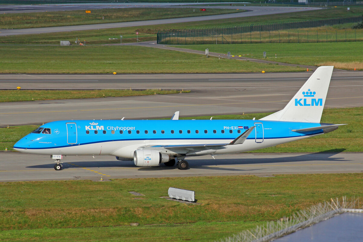 KLM Cityhopper, PH-EXI, Embraer Emb-175LR, msn: 17000578, 30.Juli 2022, ZRH Zürich, Switzerland.