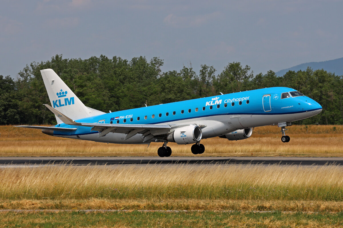 KLM Cityhopper, PH-EXU, Embraer ERJ-175STD, msn: 17000708, 16.Juni 2023, BSL Basel - Mülhausen, Switzerland.