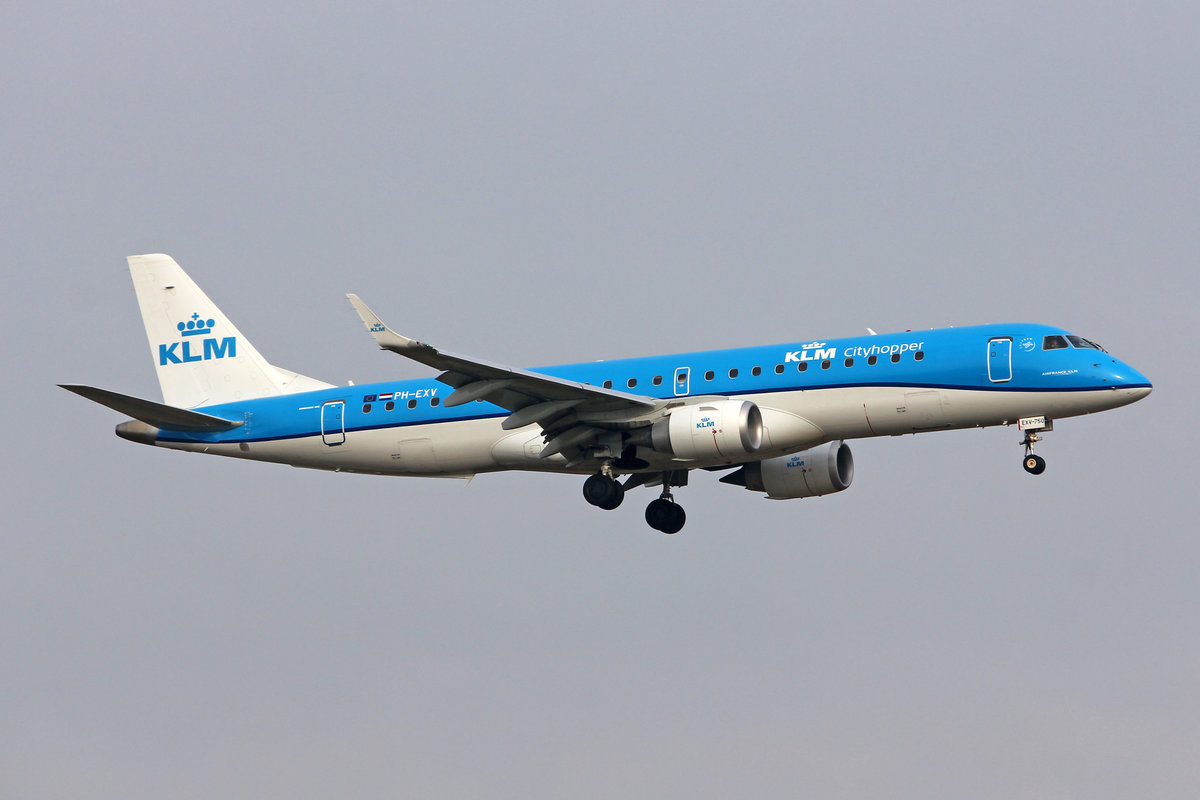 KLM Cityhopper, PH-EXV, Embraer EMB-190STD, msn: 19000750, 23.Januar 2019, ZRH Zürich, Switzerland.