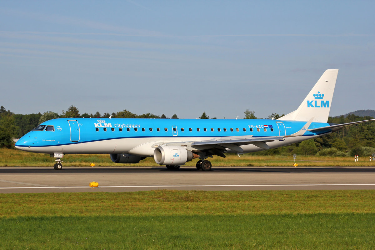 KLM Cityhopper, PH-EZC, Embraer EMB-190STD, msn: 19000250, 01.August 2019, ZRH Zürich, Switzerland.