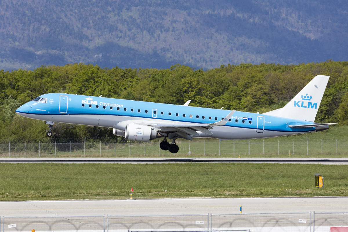 KLM - Cityhopper, PH-EZF, Embraer, 190, 17.04.2017, GVA, Geneve, Switzerland 


