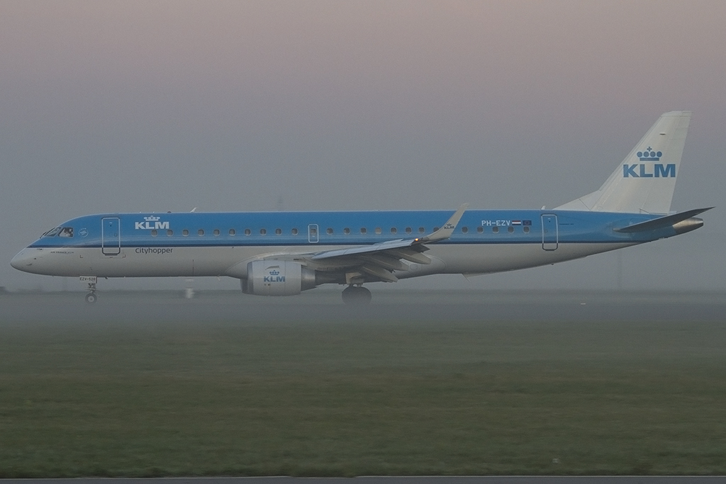 KLM - Cityhopper, PH-EZV, Embraer, 190LR, 07.10.2013, AMS, Amsterdam, Netherlands 






