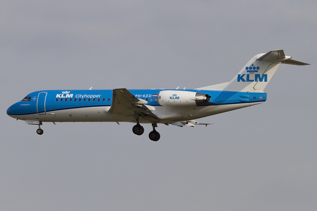 KLM - Cityhopper, PH-KZD, Fokker, F70, 11.08.2015, FRA, Frankfurt, Germany 




