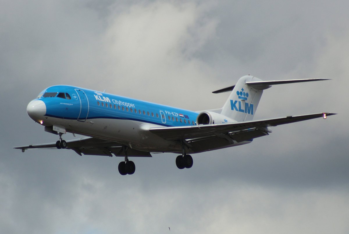 KLM Cityhopper, PH-KZP,(c/n 11539),Fokker F 70, 09.07.2016, HAM-EDDH, Hamburg, Germany 