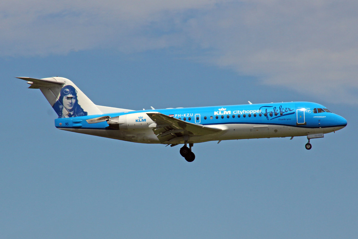 KLM Cityhopper, PH-KZU, Fokker 70,  Thank you Fokker  Spezialbemalung, 29.Juli 2017, ZRH Zürich, Switzerland.