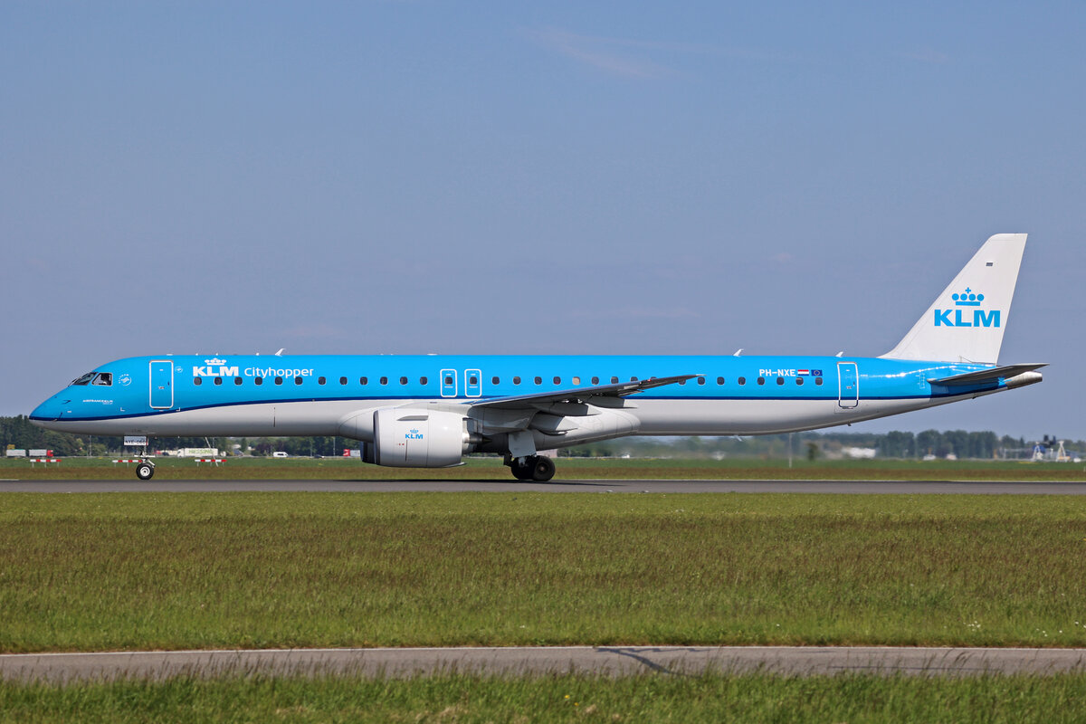 KLM Cityhopper, PH-NXE, Embraer E195-E2, msn: 19020060, 19.Mai 2023, AMS Amsterdam, Netherlands.