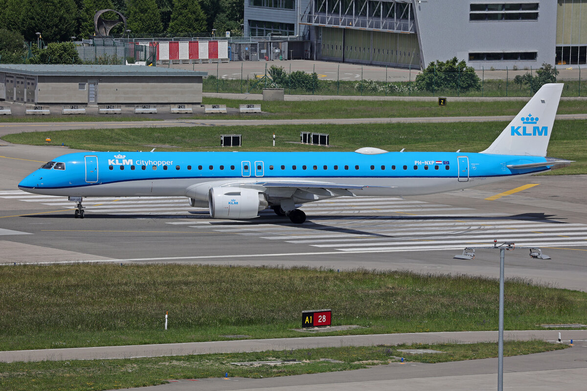 KLM Cityhopper, PH-NXP, Embraer E195-E2, msn: 19020093, 25.Mai 2026, ZRH Z�rich, Switzerland.
