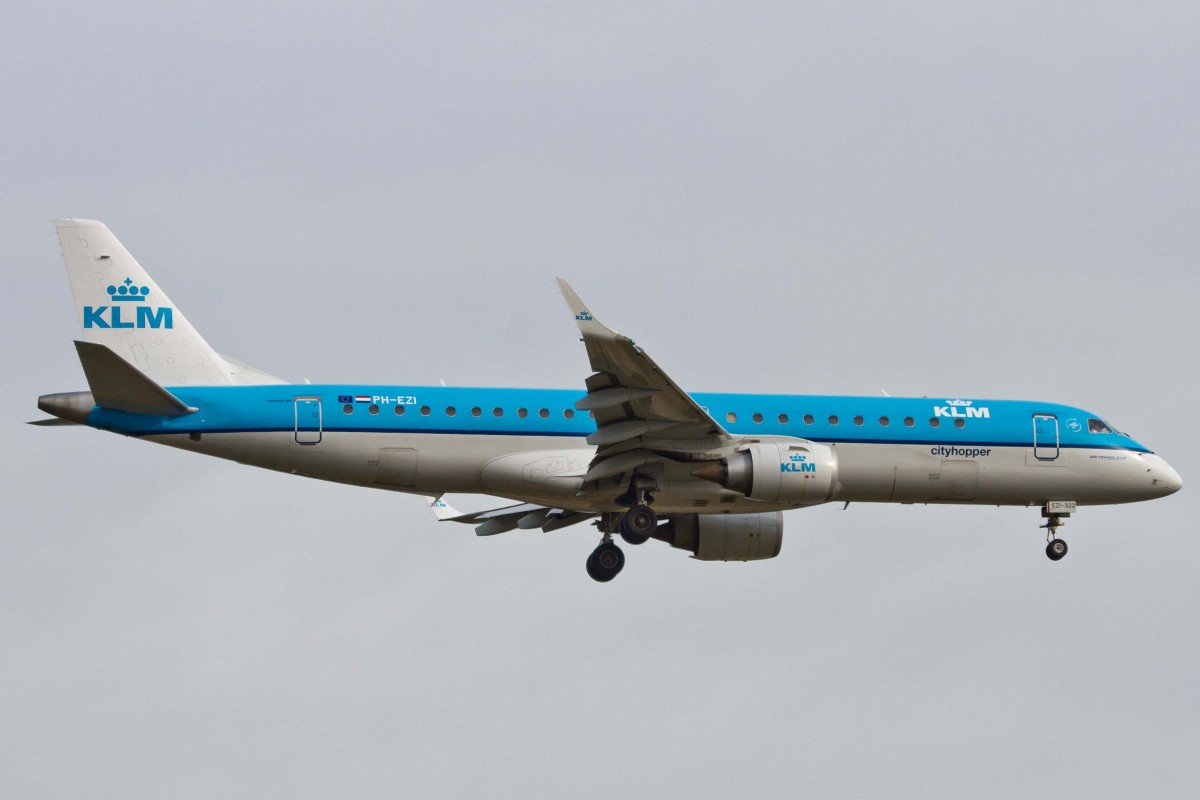 KLM cityhopper (WA/KLC), PH-EZI, Embraer, 190 STD, 17.04.2015, FRA-EDDF, Frankfurt, Germany