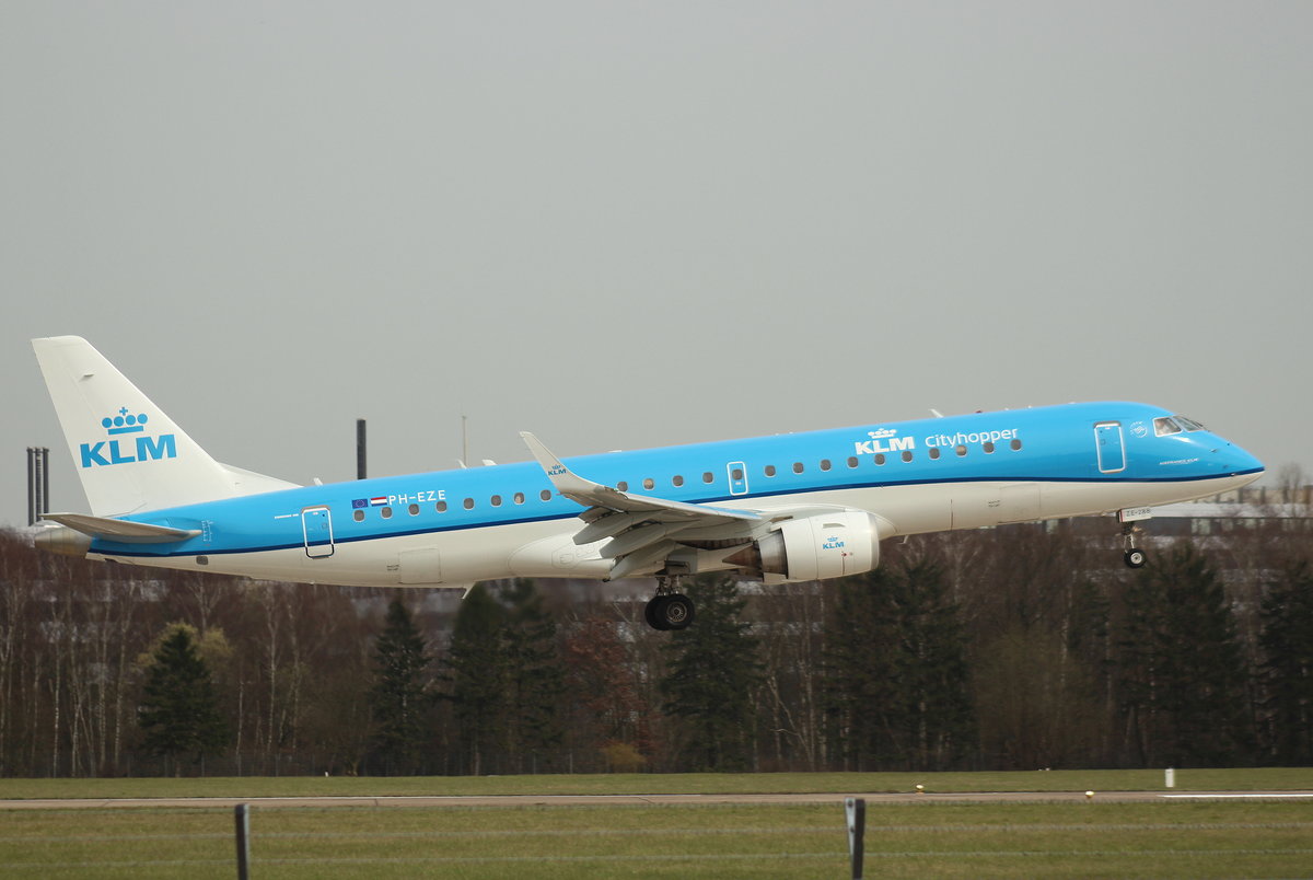 KLM Cityhopper,PH-EZE,(c/n19000288),Embraer ERJ-190-100,03.04.2016,HAM-EDDH,Hamburg,Germany