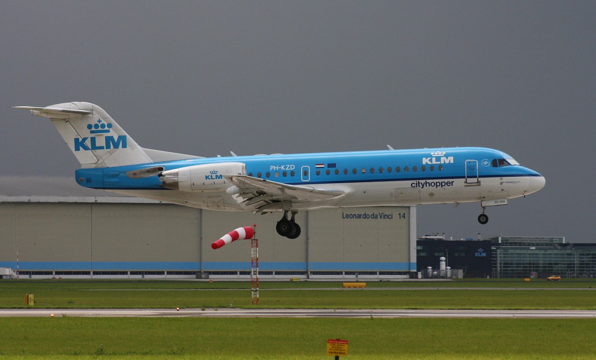 KLM Cityhopper,PH-KZD,(c/n 11582),Fokker F70,16.08.2014,AMS-EHAM,Amsterdam-Schiphol,Niederlande
