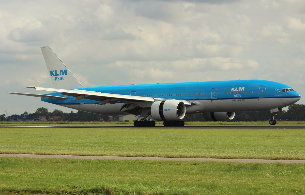 KLM, PH-BQL, (c/n 34711),Boeing 777-206(ER), 03.09.2016, AMS-EHAM, Amsterdam-Schiphol, Niederlande (Named: Litomysl Castle) 