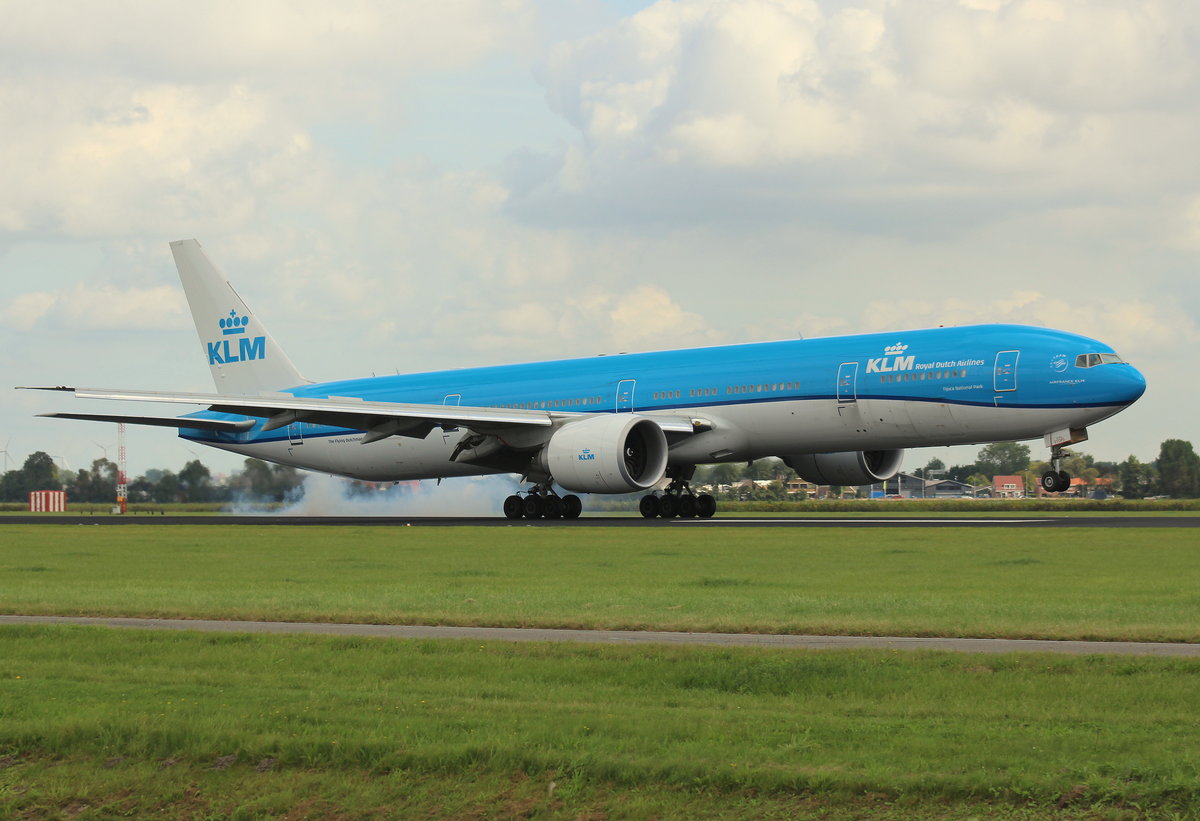 KLM, PH-BVN, (c/n 44549),Boeing 777-306(ER), 03.09.2016, AMS-EHAM, Amsterdam-Schiphol, Niederlande (Named: Tijuca National Park) 