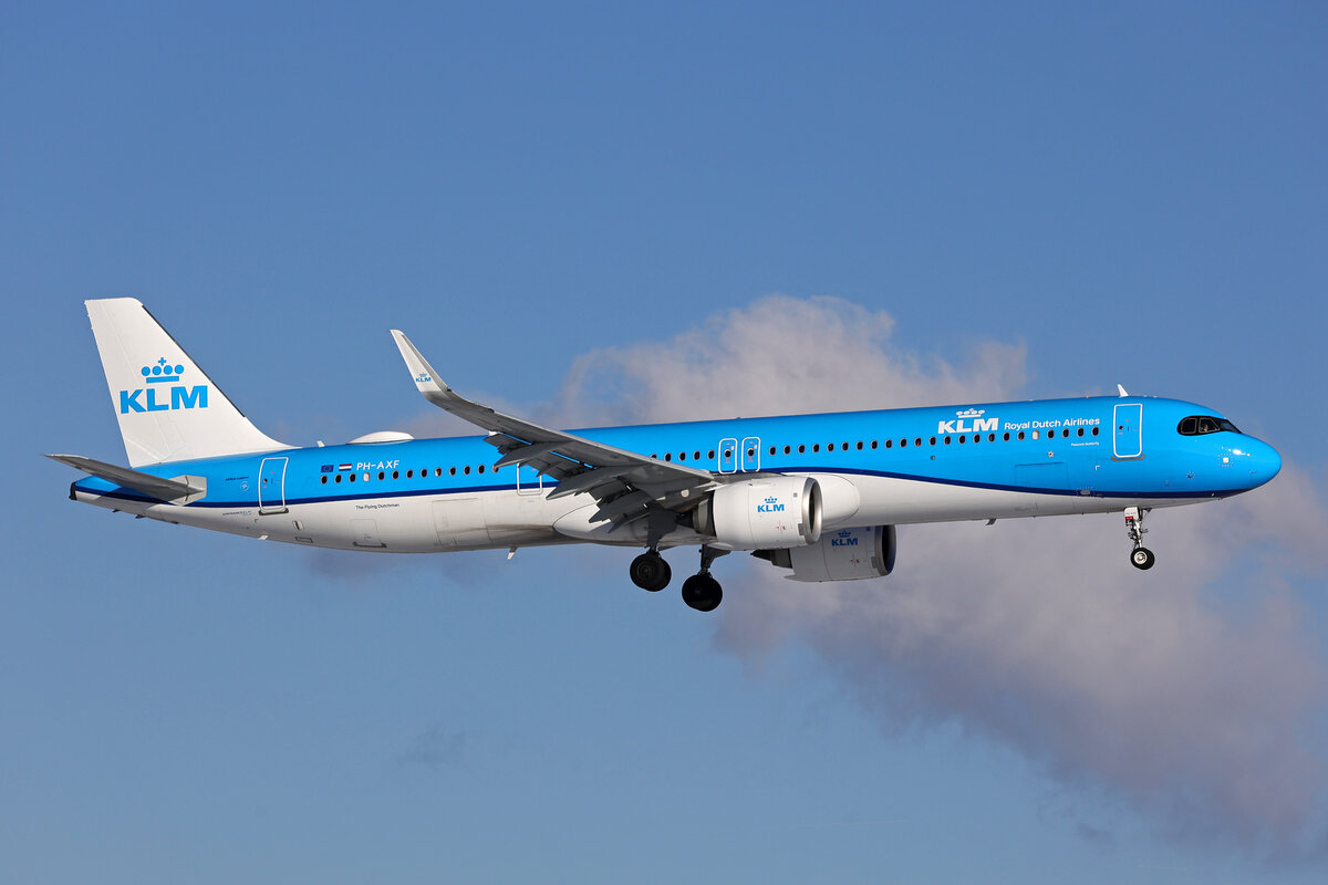 KLM Royal Dutch Airlines, PH-AXF, Airbus A321-252NX, msn: 12472,  Dagpauwoog / Peacock , 04.Januar 2026, ZRH Zürich, Switzerland.