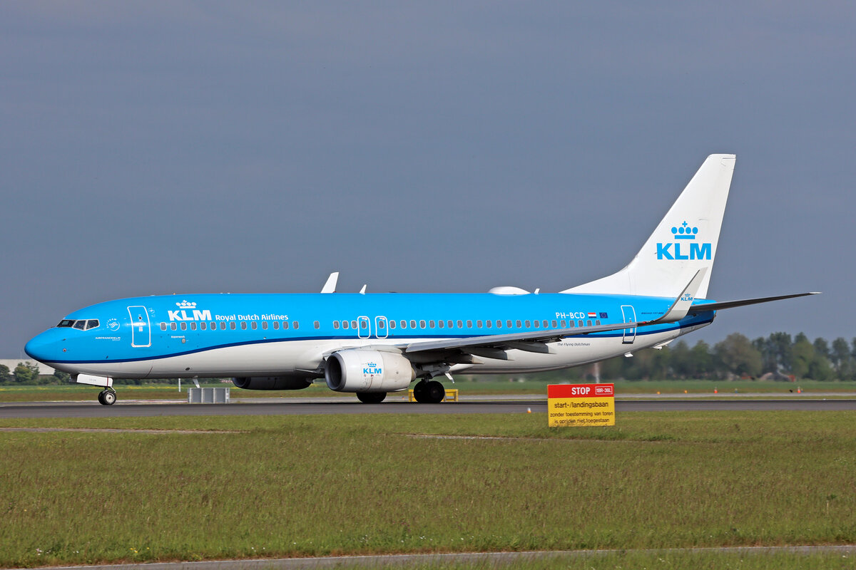 KLM Royal Dutch Airlines, PH-BCD, Boeing B737-8K2, msn: 42149/4458,  Grote Pijlstaartvogel , 20.Mai 2023, AMS Amsterdam, Netherlands.
